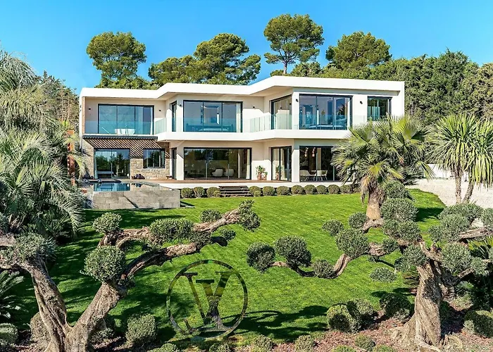Mila Luxury Modern Home Mougins FranceVilla