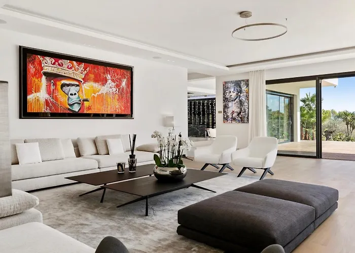 Mila Luxury Modern Home Mougins FranceVilla